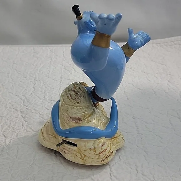 Disney Alladin Rotating music box Schmid Vintage 1993 plays a "A friend like Me" - Picture 8 of 14
